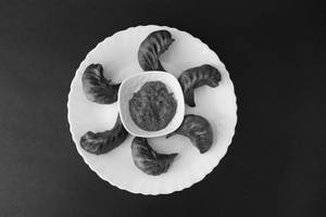 Veg Mixed Fried Momos[5 Pcs]