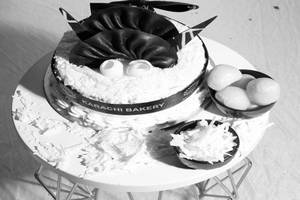 Litchi Cake [450 Gram]