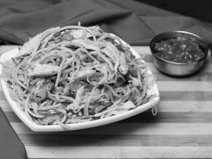 Chicken Hakka Noodles