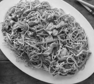 Egg chicken Chowmein