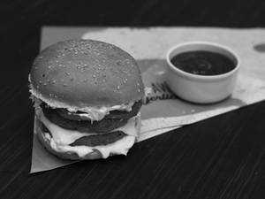Chicken Cheesy Biglicious Burger
