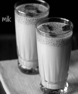 Rosemilk