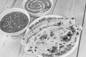 Paneer With Chole Kulcha Combo