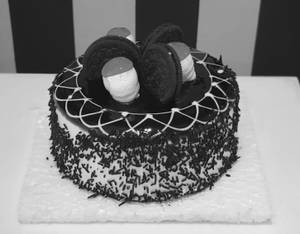 Oreo Chocolate Cake (Eggless) 