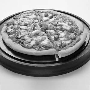 Large Wonder Pizza (Onion, Capsicum, Tomato, Jalapeno) (Serves 4)