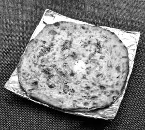 Amritsari Aloo Pyaaz Kulcha