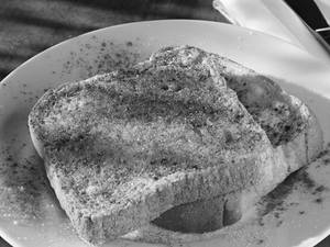 Cinnamon Creamy Sweet Toast [malai bread]
