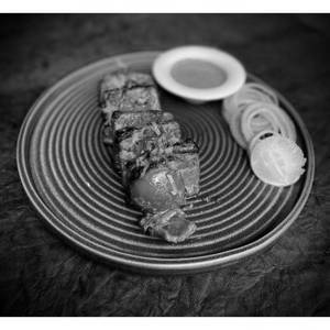 Achari Paneer Tikka (6 Pcs)