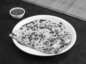 Stuffed Kulcha