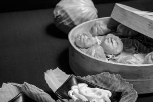 Veg Momos[8 PIECES]
