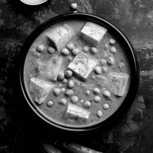 Matar Paneer