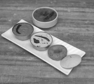 IDLY + VADA (1 PCS EACH)