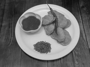 Mumbaiya Batata Bhajiya Plate