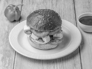 Paneer Tikka Burger 