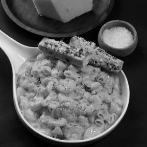 Mac N Cheese Pasta
