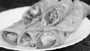 Paneer Chilly Roll