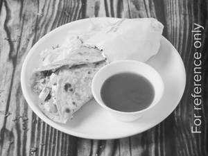 Egg Chicken Special Roll