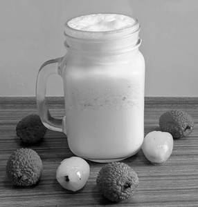 Lichi Milkshake