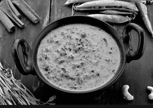 Malai Methi Matar + 2 Roti
