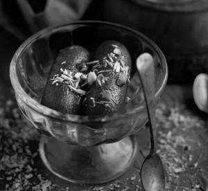 Gulab Jamun ( 2 pcs )
