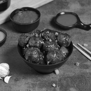 Veg manchurian dry