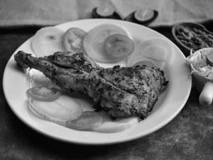 Chicken Pathani Leg