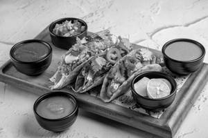 Crunchy Shell Taco Veg (4pcs)