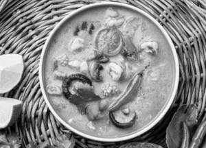 Thai Veg Or Chicken Tom Yum Soup Or Tom Kha Style  [Broccoli,Mushroom,Packchoi]