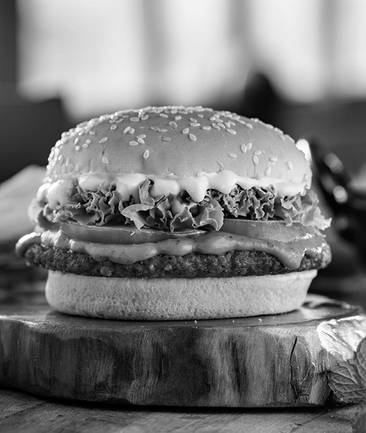 Black & White Burger - Pau Menu Delivery Online