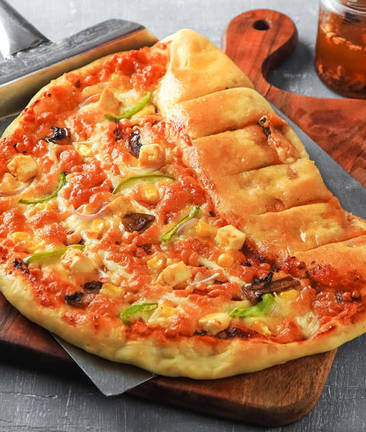 Papa Luigi Pizza Delivery near NIBM on Swiggy and Zomato Best Pizzas in  Pune - Pizzas, Burgers, Frankie Rolls, Shawarma's & Salads - Undri Pune