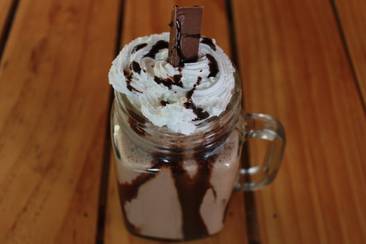 The Shake Maker in Sola,Ahmedabad - Order Food Online - Best Desserts in  Ahmedabad - Justdial