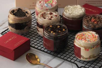 Cake Buckets & More in Greater Kailash New Delhi | Order Food Online ...