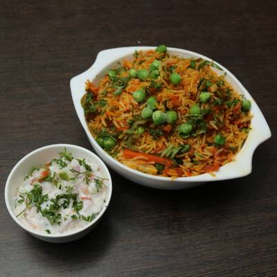 Cafe Park Inn in Tarabai Park Kolhapur | Order Food Online | Swiggy