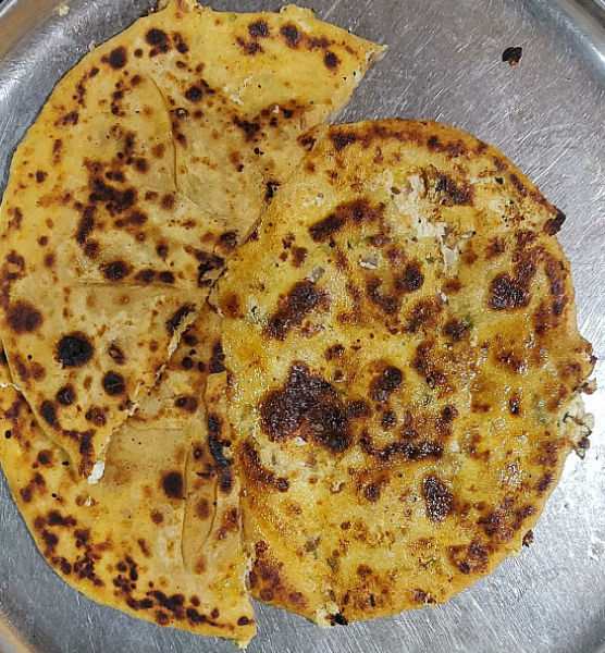 Milky Den Veg Restaurant