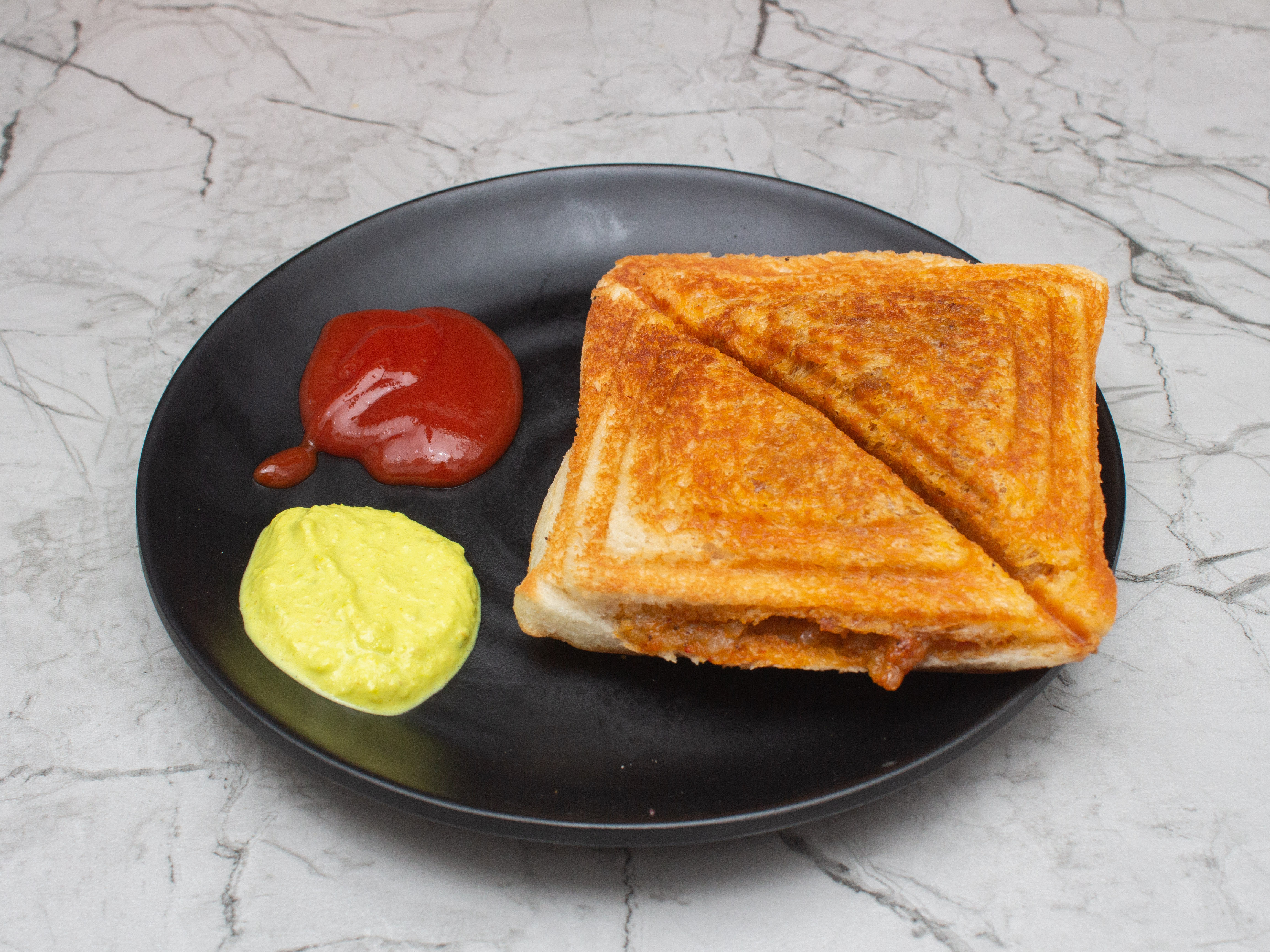 Bombay Bhel And Sandwitch