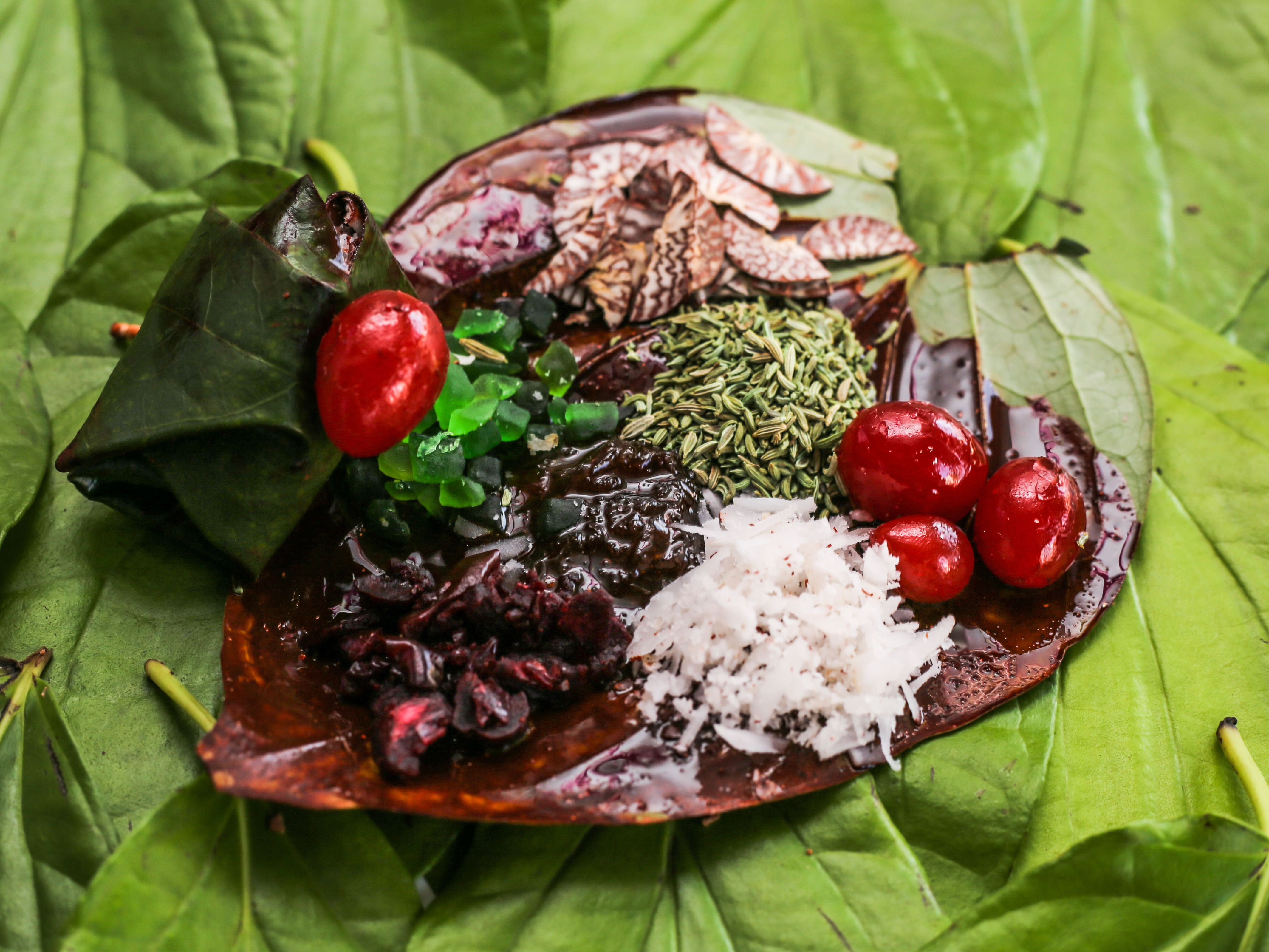 Shree Parshwanath Pan Sadan