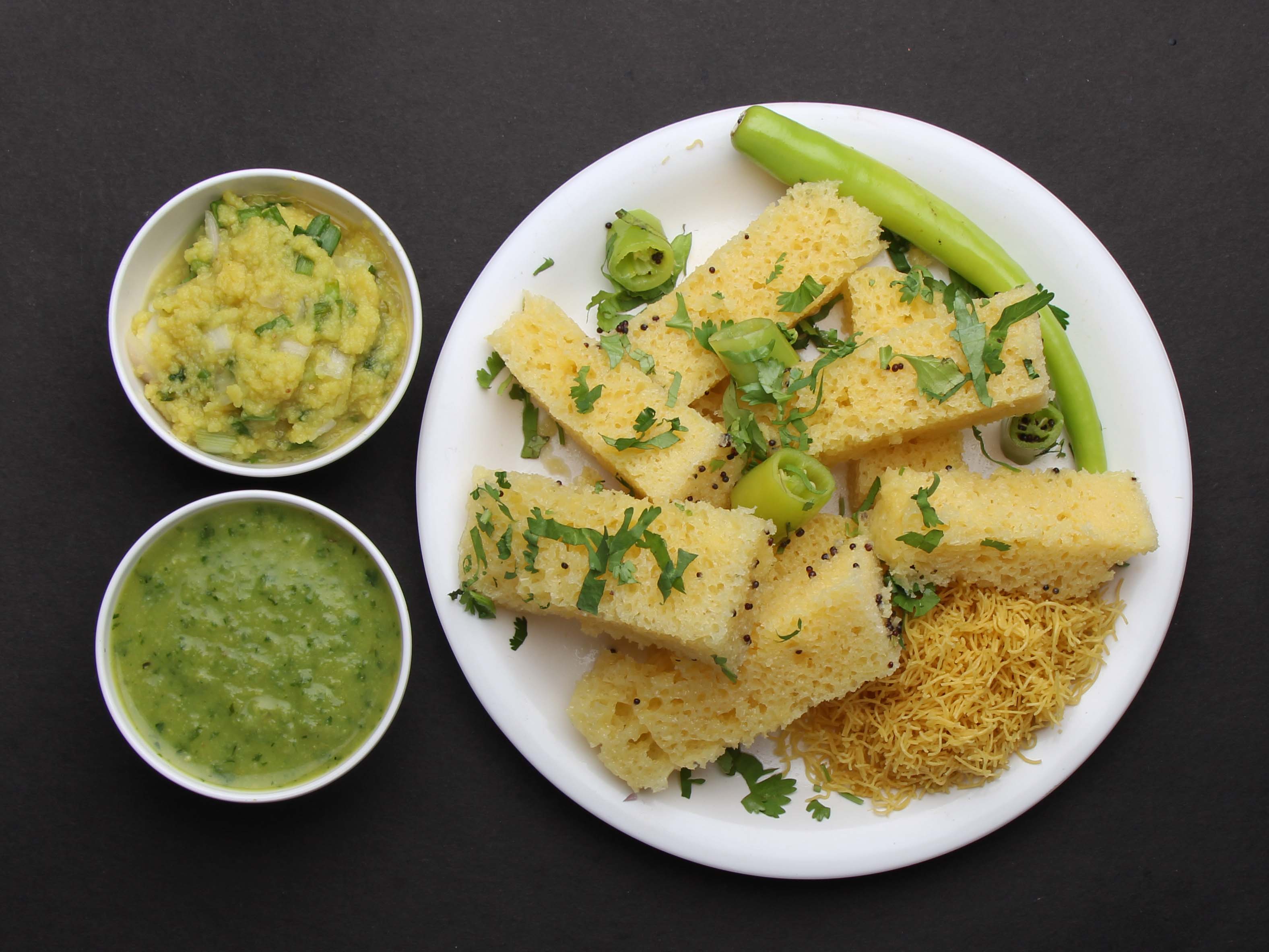 Amdavadi Naylon Khaman- Bhatar